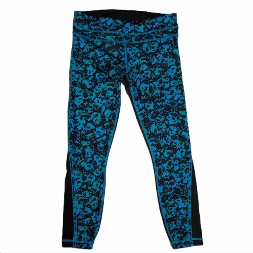 Lululemon Run Pace Tight floral print black Fleur Sombre Kayak Blue Dragonfly